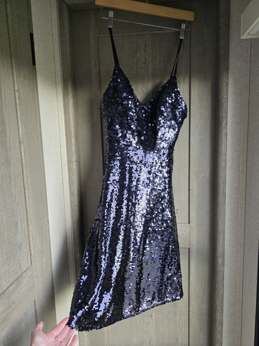 Vince Camuto Small Navy Sequin V-Neck Party Dress